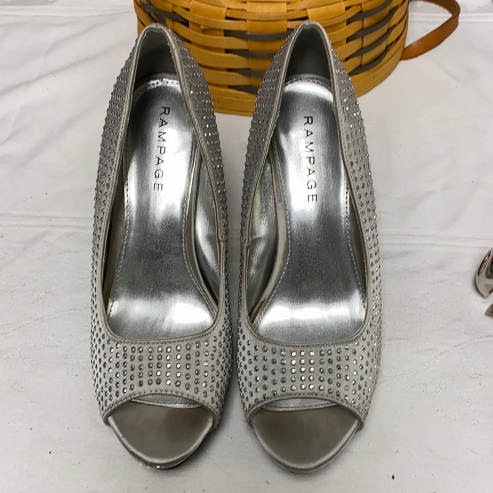 Rampage Silver High Heel Shoes Studs Peep Toe Size 7.5